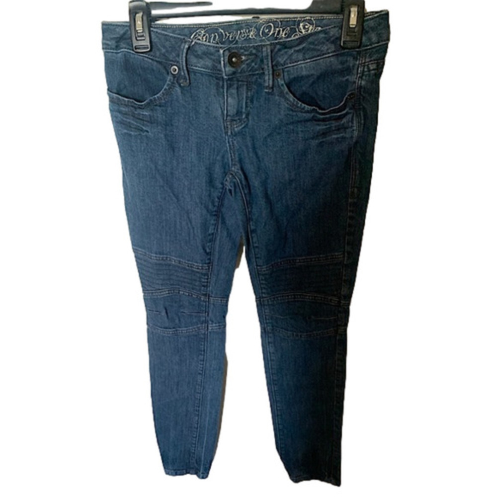 Converse One Star Women's Denim Jeans size 4 (fit 5 Juniors)